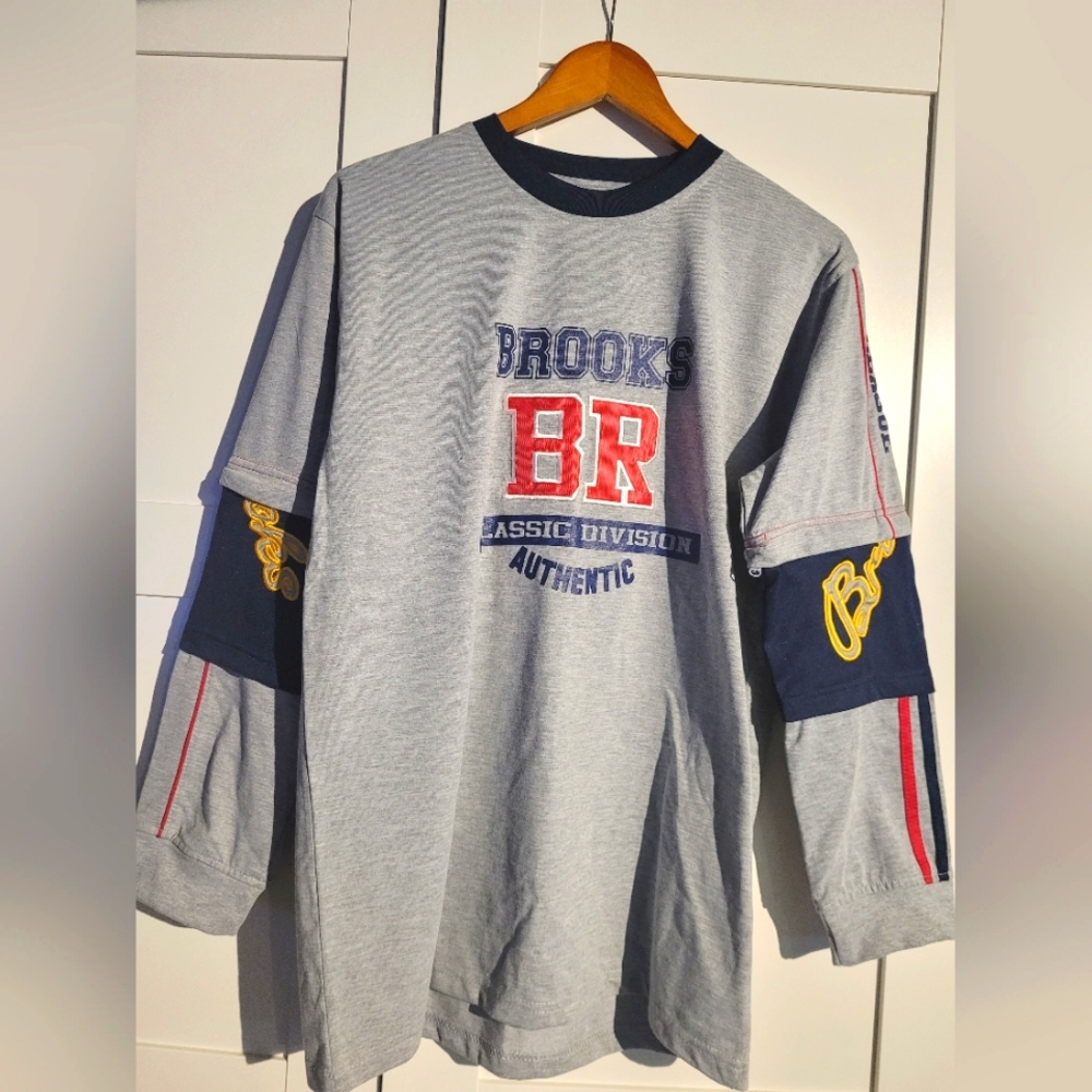 Boys L Vintage Y2K Brooks Gray and Navy Long Sleeve Shirt with Logo